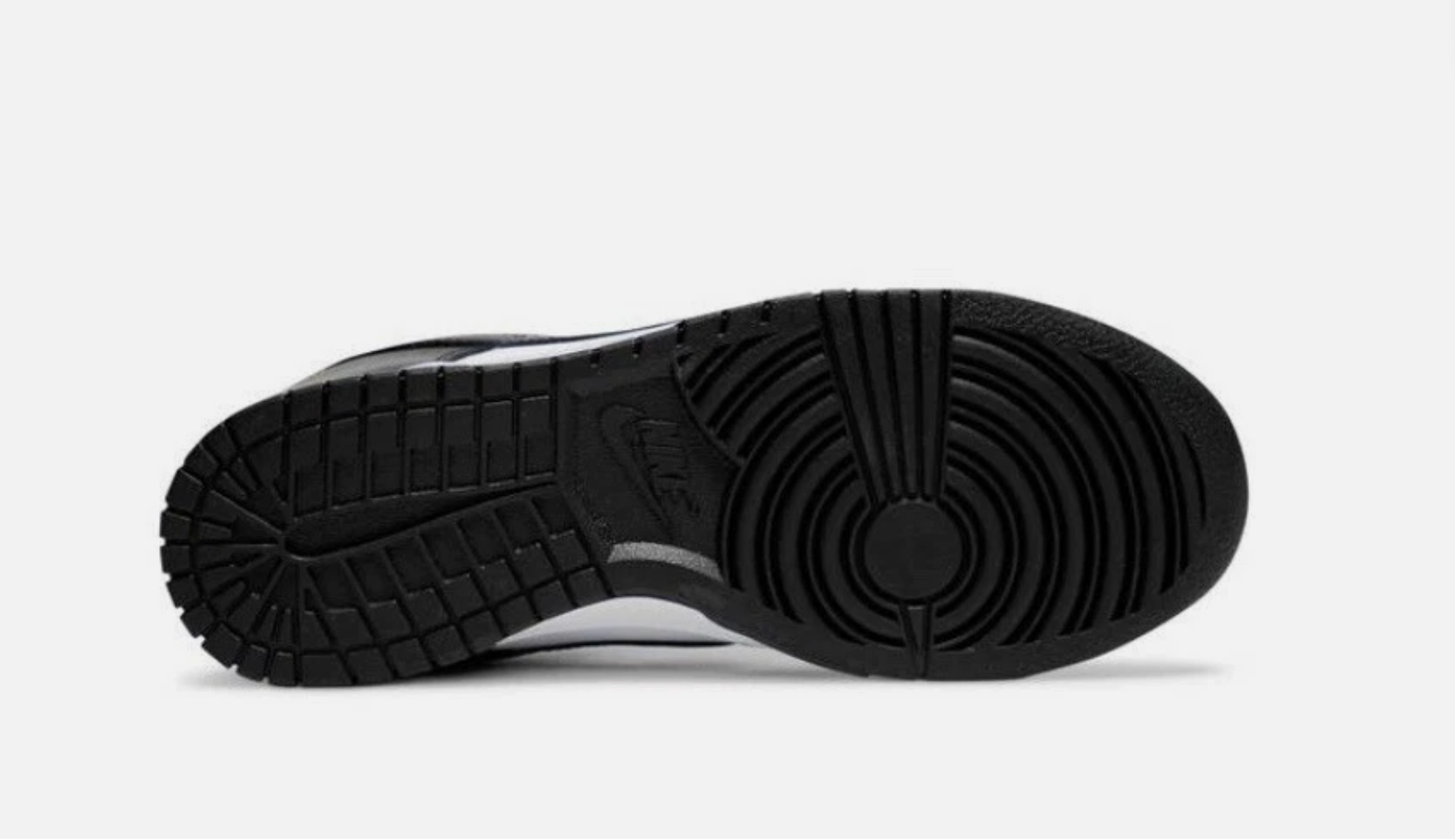 Nike Mens Gymnastics Shoes Sneaker White Black White 6 EZE®